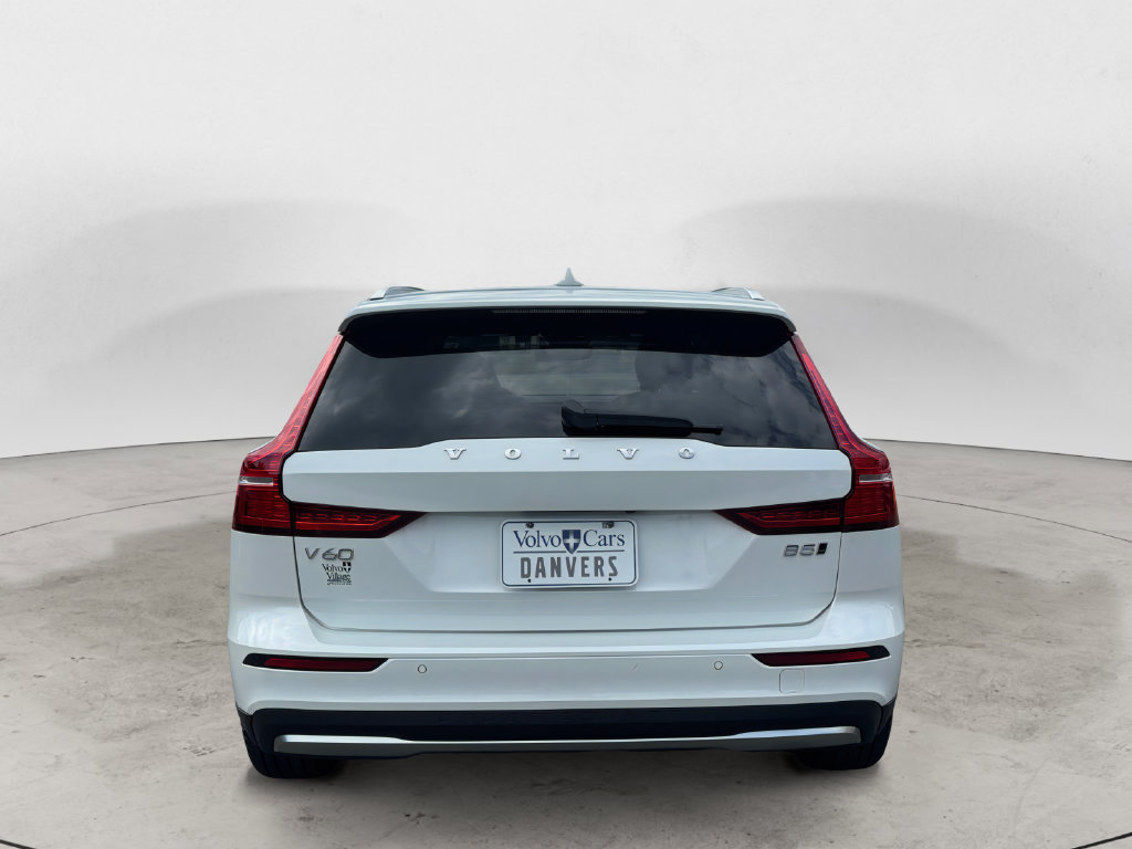 Certified 2025 Volvo V60 B5 Cross Country Plus AWD/4WD image 5