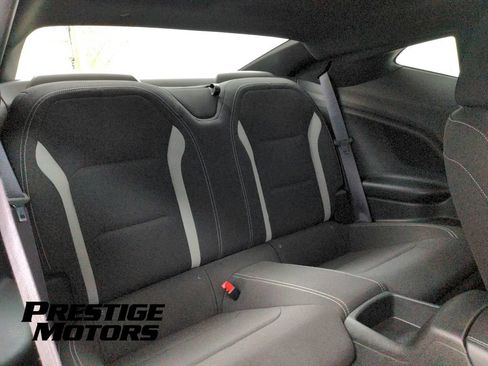 Used 2016 Chevrolet Camaro LT RWD image 37