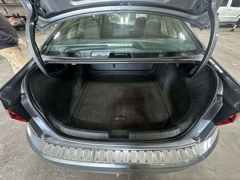 Used 2019 Volkswagen Jetta SE FWD image 25
