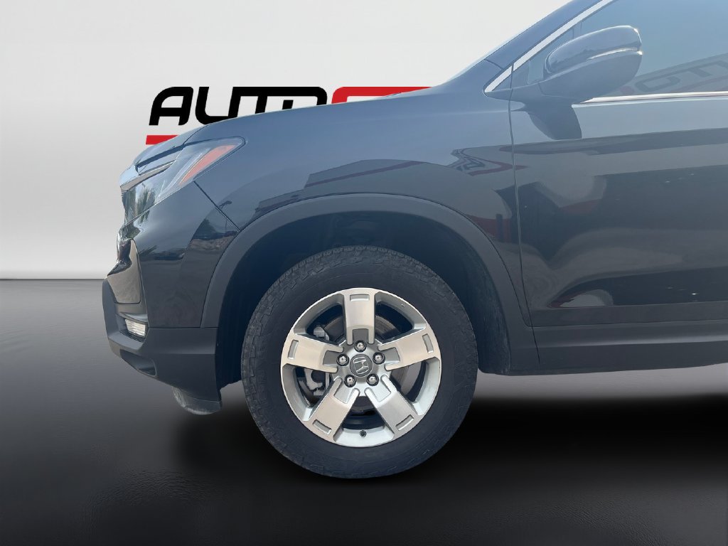 Used 2025 Honda Ridgeline RTL image 9