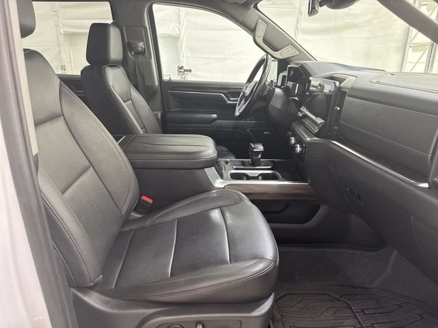 Used 2024 GMC Sierra 1500 SLT w/ SLT Premium Plus Package AWD/4WD image 28