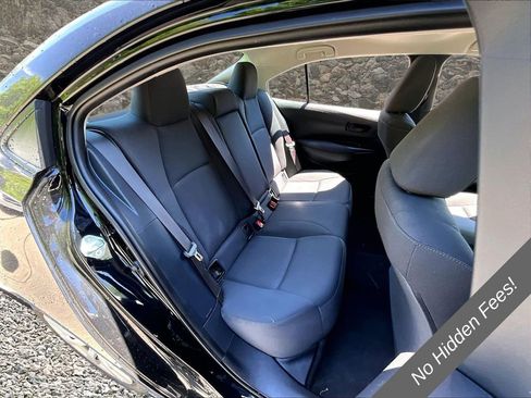 Used 2024 Toyota Corolla LE FWD image 25