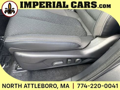 New 2026 Subaru Forester Premium image 27