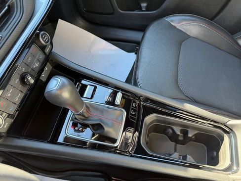 Used 2023 Jeep Compass Trailhawk w/ Trailhawk Convenience Group image 24