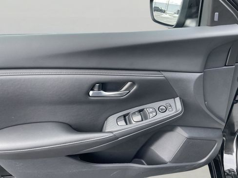 Used 2025 Nissan Sentra SV w/ All-Weather Package image 22