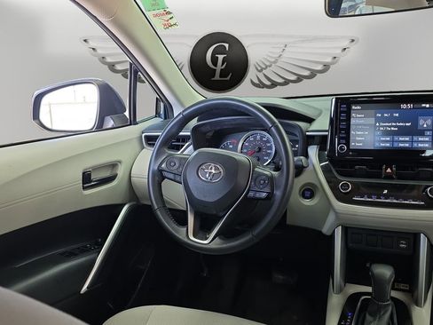 Used 2022 Toyota Corolla Cross LE w/ Black Badges Package (TMS) FWD image 22
