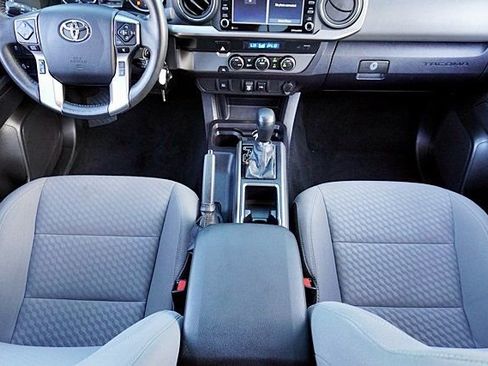 Used 2022 Toyota Tacoma SR5 image 22