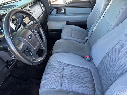 Used 2014 Ford F150 XLT w/ XLT Chrome Package image 13