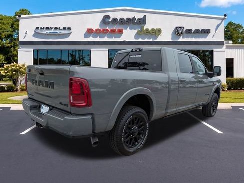 New 2026 RAM 2500 Limited AWD/4WD image 4