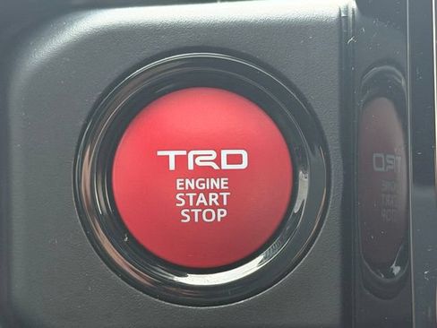 Certified 2024 Toyota Tacoma TRD Sport w/ TRD Sport Premium Package AWD/4WD image 43