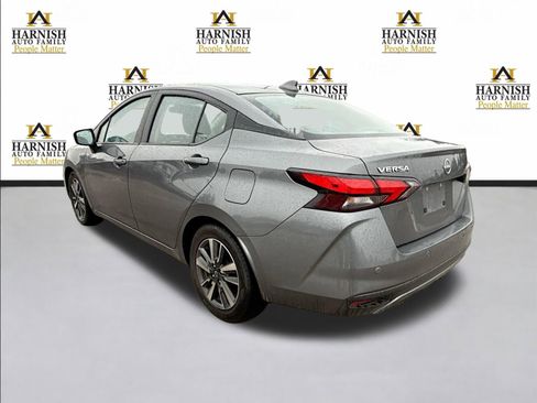 Used 2024 Nissan Versa SV image 5