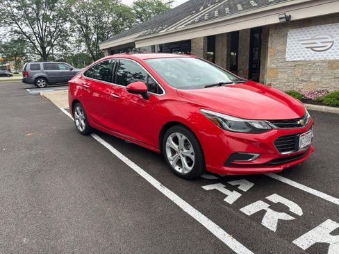Used 2016 Chevrolet Cruze Premier FWD image 2