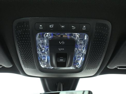 Certified 2022 Mercedes-Benz GLB 250 4MATIC image 22
