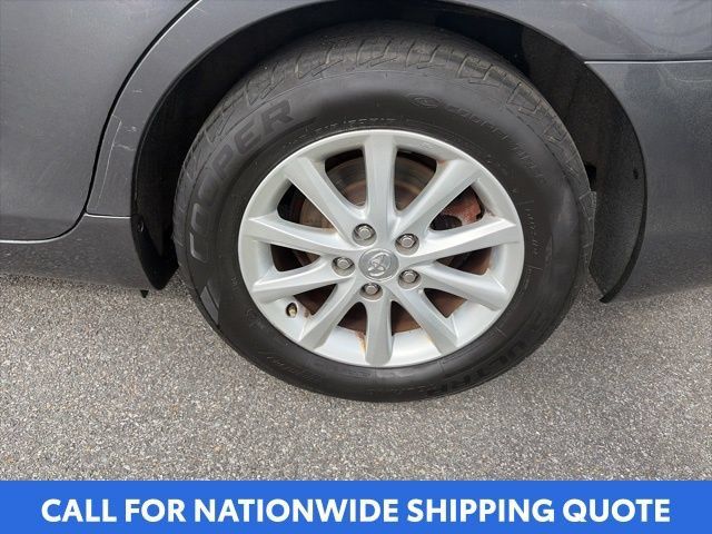 Used 2011 Toyota Camry XLE w/ XLE Extra-Value Pkg #2 FWD image 8