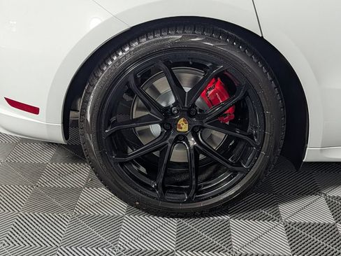 New 2026 Porsche Macan GTS AWD/4WD image 13