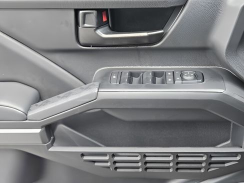 New 2025 Toyota Tundra Platinum AWD/4WD image 10