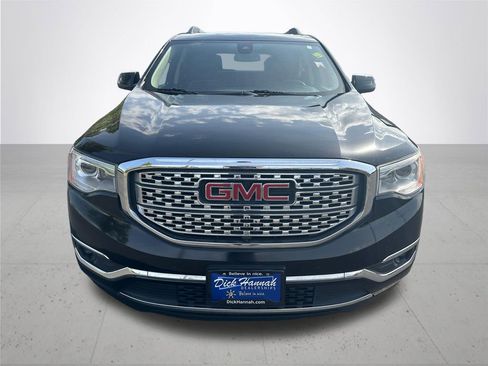 Used 2017 GMC Acadia Denali w/ Technology Package image 3