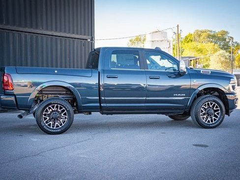 New 2026 RAM 2500 Limited AWD/4WD image 7