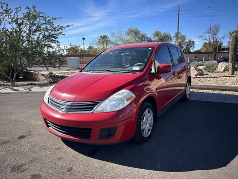Used 2010 Nissan Versa 1.8 S w/ PWR Plus Pkg image 7