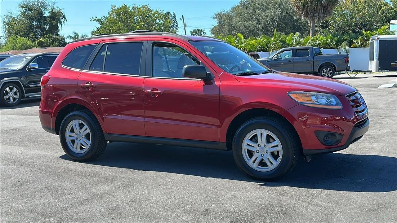 Used 2010 Hyundai Santa Fe GLS FWD image 7