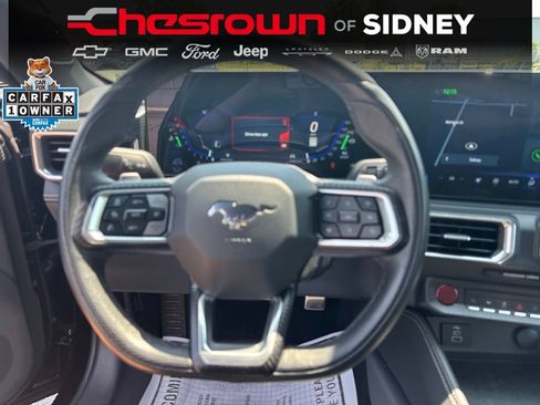 Used 2025 Ford Mustang GT Premium RWD image 14