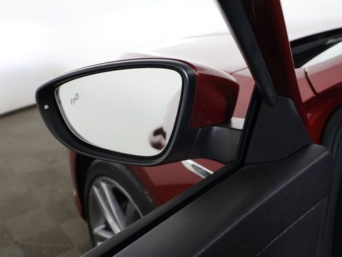 Used 2018 Volkswagen Passat 2.0T R-Line w/ R-Line Lighting Package image 29