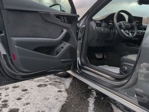 Used 2021 Audi S4 Premium Plus w/ Premium Plus Package image 11