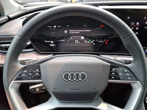 Used 2025 Audi Q5 Premium Plus AWD/4WD image 20