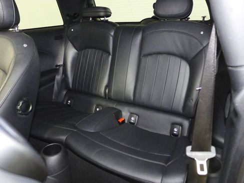 Used 2022 MINI Cooper SE image 22