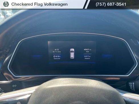 Used 2022 Volkswagen Tiguan SE R-Line FWD image 33
