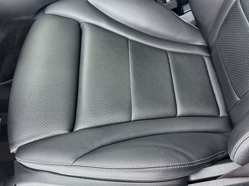 Used 2023 Mercedes-Benz GLC 300 4MATIC Coupe image 20