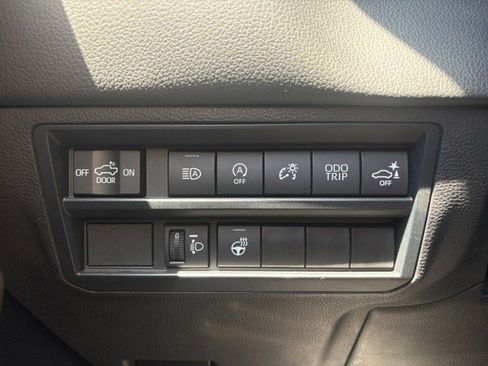 Used 2022 Toyota Tundra Limited w/ TRD Off-Road Package AWD/4WD image 9