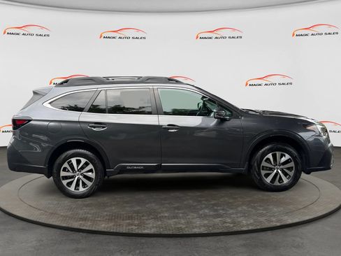 Used 2021 Subaru Outback Premium AWD/4WD image 6