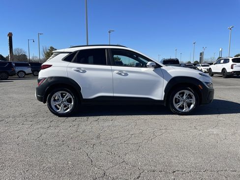 Used 2022 Hyundai Kona SEL image 9