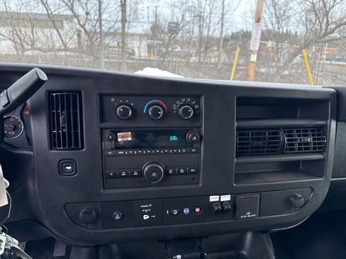 New 2025 Chevrolet Express 3500 w/ Power Convenience Package RWD image 15