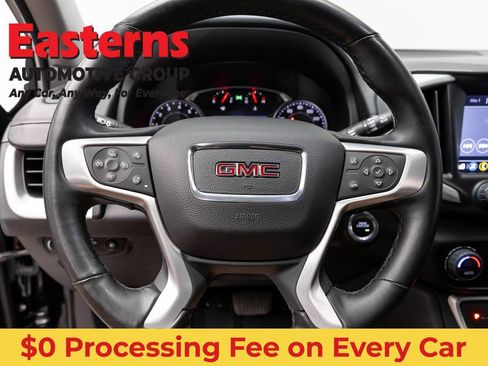 Used 2024 GMC Terrain SLT AWD/4WD image 10