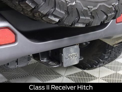 Used 2021 Jeep Wrangler Unlimited Rubicon w/ Cold Weather Group image 34