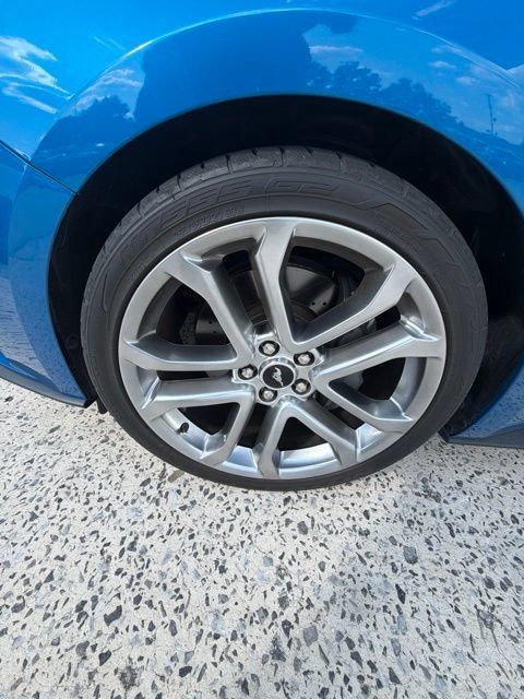 Used 2021 Ford Mustang GT Premium w/ Ford Safe & Smart Package RWD image 34
