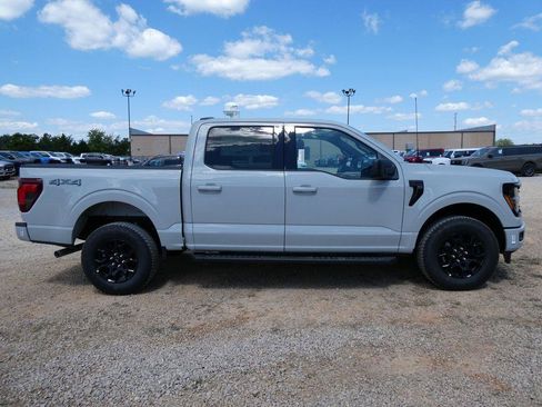 New 2026 Ford F150 XLT w/ XLT Black Appearance Package AWD/4WD image 2