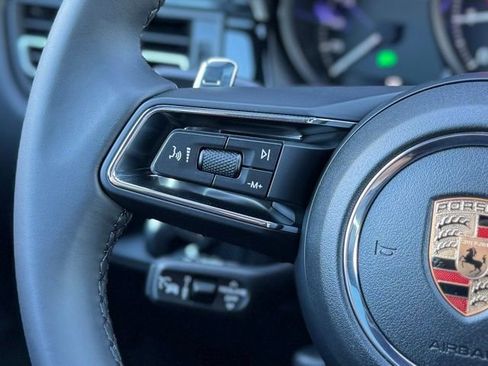 New 2026 Porsche Macan AWD/4WD image 20
