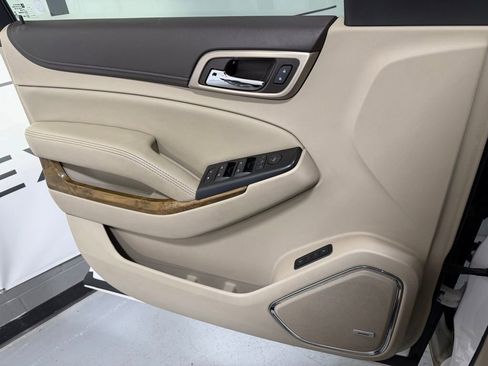 Used 2016 GMC Yukon Denali w/ Open Road Package RWD image 16