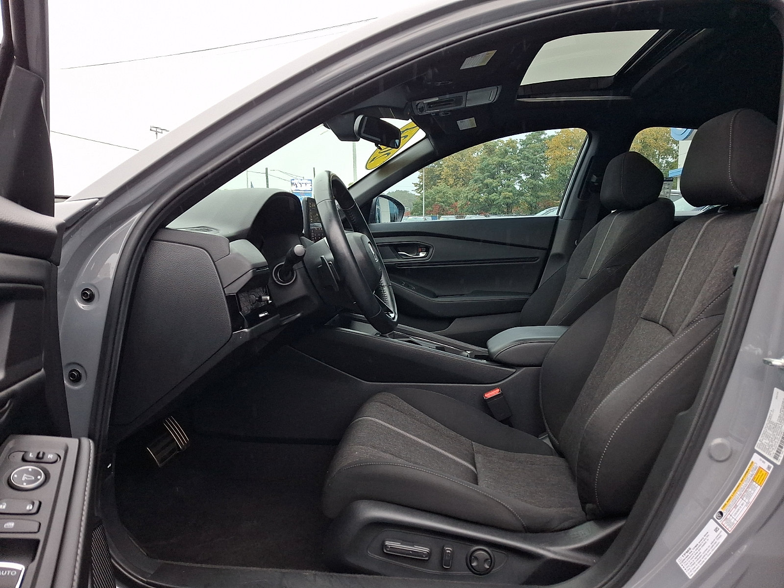 Used 2024 Honda Accord Sport image 13
