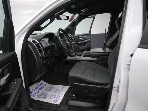 Used 2022 RAM 1500 Big Horn AWD/4WD image 30