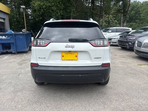 Used 2019 Jeep Cherokee Latitude Plus w/ Comfort/Convenience Group AWD/4WD image 6