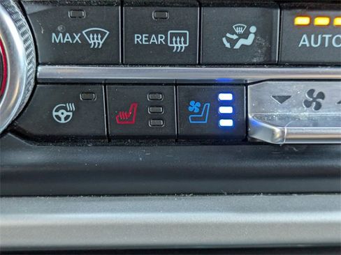 Used 2024 Ford Expedition Max Limited image 26