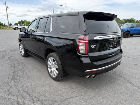 Used 2021 Chevrolet Tahoe High Country w/ Premium Package AWD/4WD image 9
