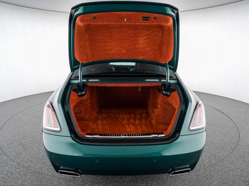 Certified 2025 Rolls-Royce Ghost AWD/4WD image 39