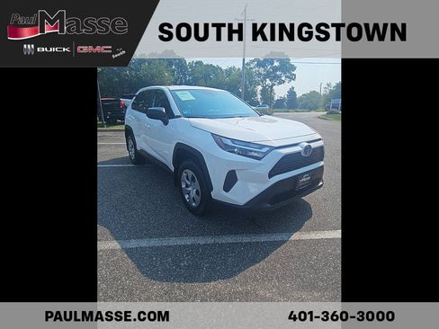 Used 2023 Toyota RAV4 LE AWD/4WD image 3