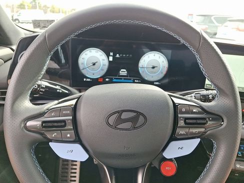 Used 2025 Hyundai Elantra N FWD image 21
