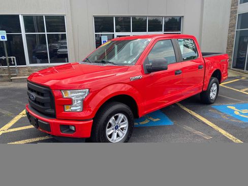 Used 2015 Ford F150 XL w/ Equipment Group 101A Mid AWD/4WD image 2